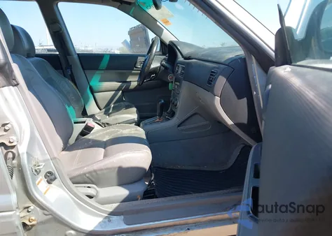 2003 Subaru Forester Xs z USA, uszkodzony, nr VIN JF1SG65643H739047